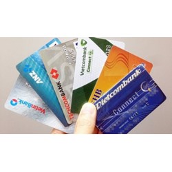 Sửa quy định về đối tượng được sử dụng thẻ ngân hàng