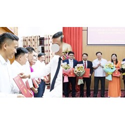 Hồ sơ luân chuyển công chức lãnh đạo thuộc thẩm quyền quản lý của Bộ NN&PTNT