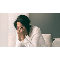 Cách ứng phó với khủng hoảng tuổi trung niên ở phụ nữ