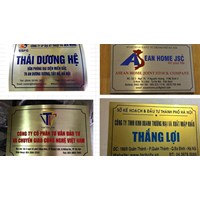 Hiện nay tên doanh nghiệp được đặt theo quy tắc nào?