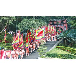Không cho người lao động nghỉ Giỗ Tổ Hùng Vương có vi phạm không?