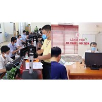 Các vị trí công tác tại khu vực công phải định kỳ chuyển đổi