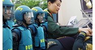Ai là người trực tiếp quản lý hành chính bệnh xá quân dân y?