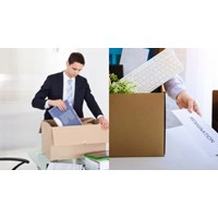 Ai là người có quyền ký quyết định thôi việc cho giám đốc?