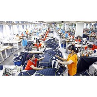 Đi làm vào dịp lễ 30/4 và 1/5 có được xem là đi làm thêm giờ không?