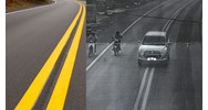 Mức phạt người điều khiển xe ô tô có hành vi đè vạch kẻ đường