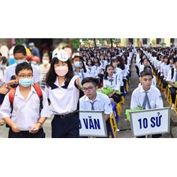 Trong trường chuyên có tổ chức dạy lớp không chuyên hay không?