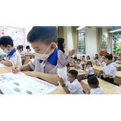 Bài tập cuối tuần Toán lớp 2 Chân trời sáng tạo Tuần 25 có đáp án