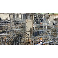 Quy định về giàn giáo và thang an toàn trong thi công xây dựng?