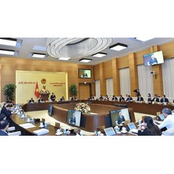Ai được mời tham dự phiên họp Ủy ban thường vụ Quốc hội?