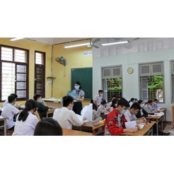 Học sinh nghỉ lễ quá số ngày cho phép có bị ở lại lớp hay không?