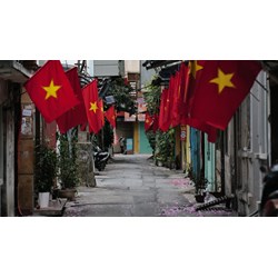 Khi nào Hà nội tặng mỗi gia đình một lá cờ tổ quốc?