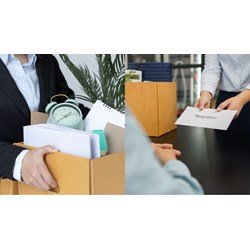 Thời hạn giải quyết đơn xin nghỉ việc của người lao động là bao lâu?
