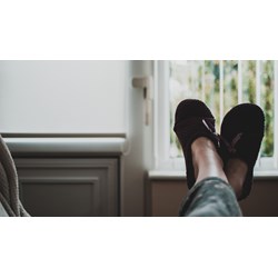 Có được dồn ngày nghỉ hàng tuần để NLĐ nghỉ liên tục 4 ngày trong một tháng không?