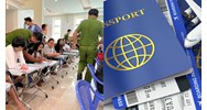 Người nước ngoài có thể bị tạm hoãn xuất cảnh khỏi Việt Nam bao lâu?