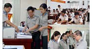 Chấp hành viên cao cấp THADS có yêu cầu phải có chứng chỉ ngoại ngữ không?