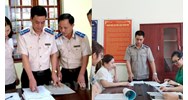 Chấp hành viên cao cấp cơ quan THADS có phải chuyển đổi công tác định kỳ không?