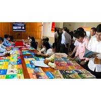 Ai thành lập Hội đồng lựa chọn sách giáo khoa của cơ sở giáo dục?