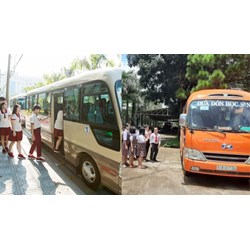 Xe đưa đón học sinh tiểu học buộc phải có danh sách tất cả các em khi đưa đón không?
