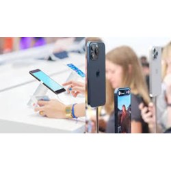 Dưới 18 tuổi có mua điện thoại trả góp được không?