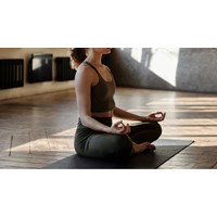 Trong Ngày 21/6 giáo viên Yoga có được nghỉ làm hưởng nguyên lương?