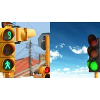 Mức phạt người điều khiển xe không đi khi đèn xanh gây cản trở giao thông