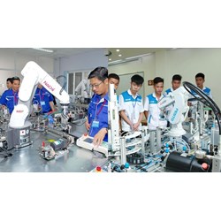 Điều kiện thực hiện hoạt động đào tạo nhân lực công nghệ cao