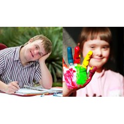 Người thiểu năng được hưởng chế độ gì theo quy định?