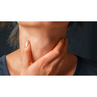Người nhiễm bệnh bạch hầu thường có biểu hiện cụ thể như thế nào?