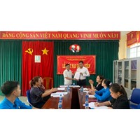 Mỗi công đoàn cơ sở giới thiệu mấy đoàn viên ưu tú để xem xét kết nạp?