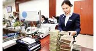Nhân viên ngân hàng làm lộ thông tin khách hàng có thể đi tù 7 năm?