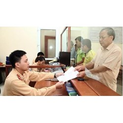 Đơn vị Cảnh sát giao thông nào tiếp nhận thông tin hành vi vi phạm?