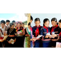 Sinh viên dân tộc thiểu số không là người dân tộc rất ít người có được miễn giảm học phí?