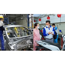 Bảng giá tính lệ phí trước bạ với ô tô, xe máy từ 25/7/2024