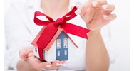Mẹ kế, cha dượng tặng đất cho con có được miễn thuế?