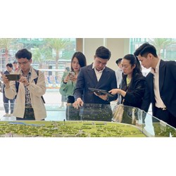 Không được mua bán quá 10 lần một năm với cá nhân kinh doanh bất động sản