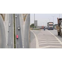 Vạch xương cá là gì? Mức phạt đối với lỗi đè vạch xương cá