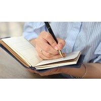Cách viết hạn chế, khuyết điểm và nguyên nhân trong bản kiểm điểm đảng viên cuối năm 2024