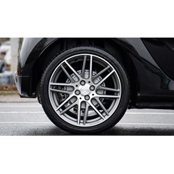 Thủ tục Đăng ký nhãn hiệu cho sản phẩm lốp xe ô tô