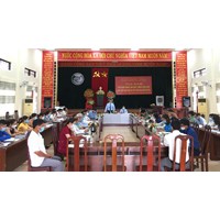 Công dân có quyền và nghĩa vụ gì trong thực hiện dân chủ ở cơ sở?