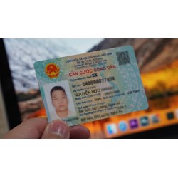 Thay đổi nơi thường trú thì có cần làm lại thẻ CCCD không?