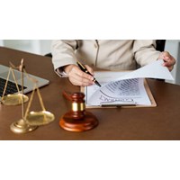 Người tham gia tố tụng hình sự bao gồm những ai?