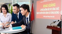 Ngạch chuyên viên là gì? Tiêu chuẩn ngạch chuyên viên mới