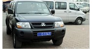 Xe biển xanh có được ưu tiên không? Đi xe biển xanh có bị phạt không?