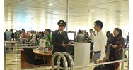 Người nộp thuế nợ thuế quá 90 ngày sẽ bị tạm hoãn xuất cảnh