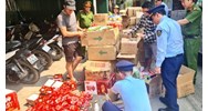 Người sản xuất, buôn bán hàng giả là lương thực, thực phẩm thì bị phạt tù bao nhiêu năm?