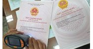 Tẩy xóa, sửa chữa làm sao lệch thông tin sổ đỏ bị phạt bao nhiêu tiền?