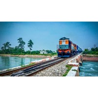 Tội điều động người không đủ điều kiện điều khiển các phương tiện giao thông đường sắt