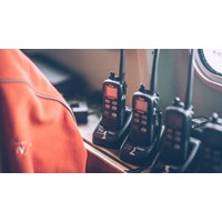 Tội sử dụng trái phép tần số vô tuyến điện dành riêng cho mục đích cấp cứu, an toàn, tìm kiếm, cứu hộ, cứu nạn, quốc phòng, an ninh