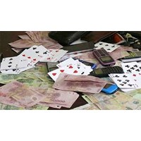 Phạm tội đánh bạc quy định tại khoản 1 Điều 321 BLHS